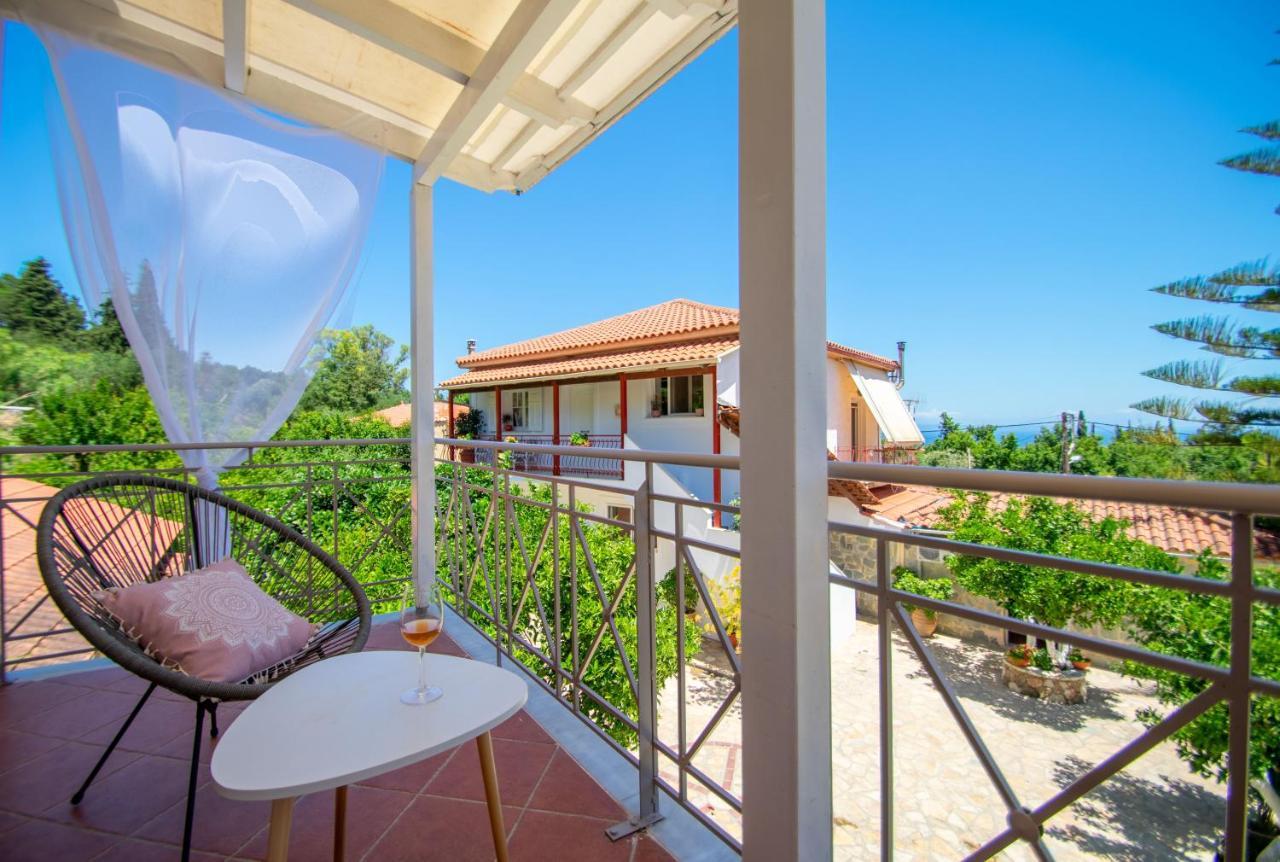 Alavastros Maisonettes Near 3 Sandy Beaches