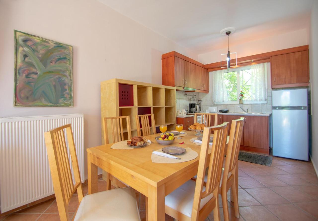 Alavastros Maisonettes Near 3 Sandy Beaches Vakantiehuis