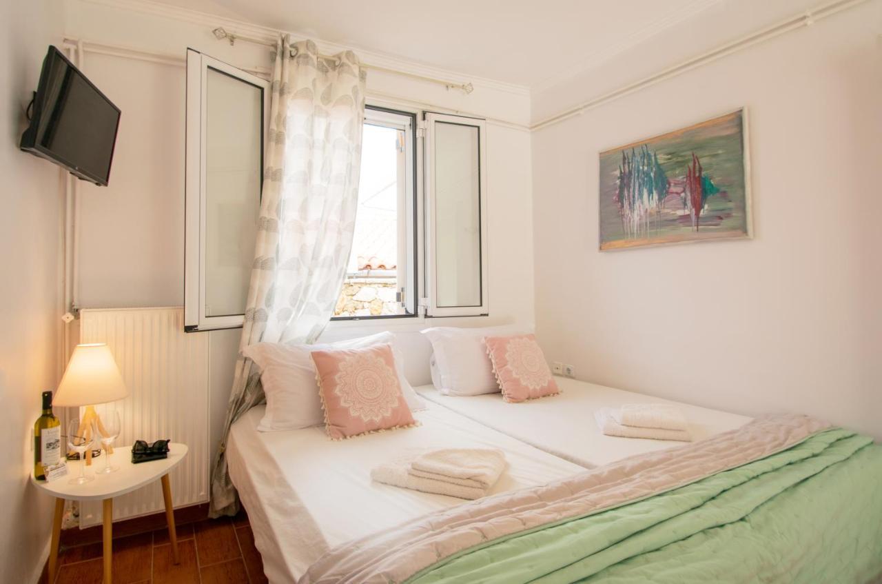Alavastros Maisonettes Near 3 Sandy Beaches Vakantiehuis