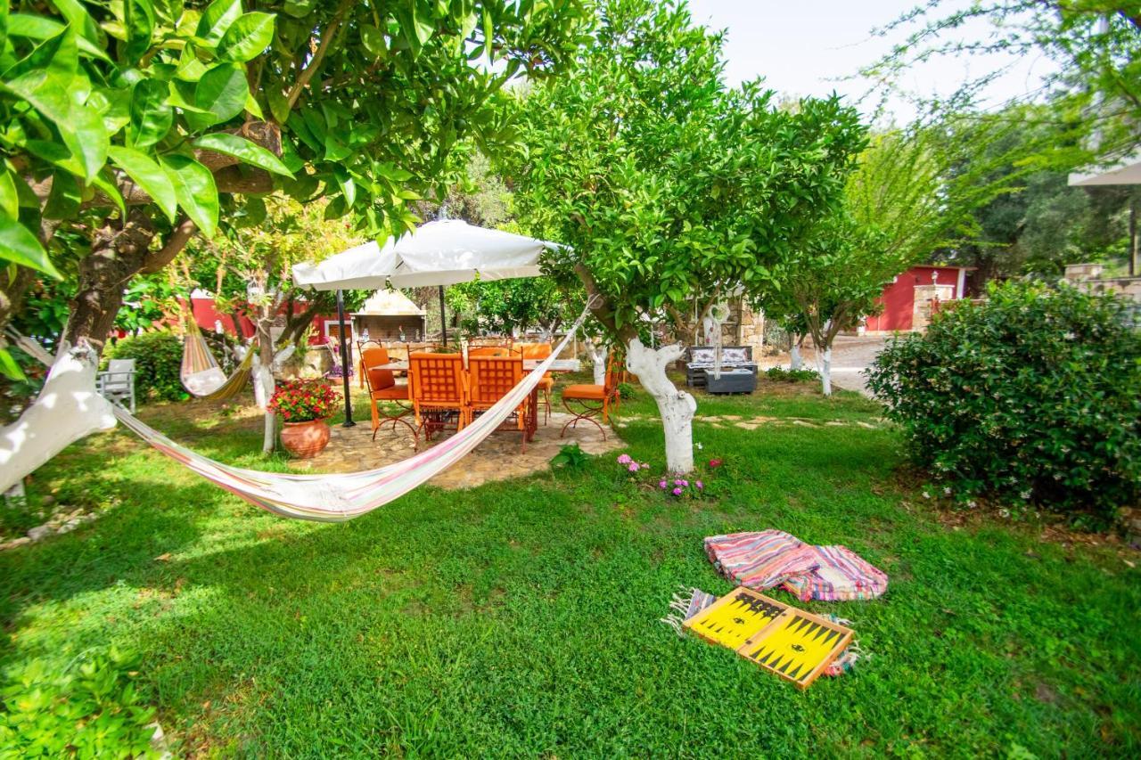 Alavastros Maisonettes Near 3 Sandy Beaches
