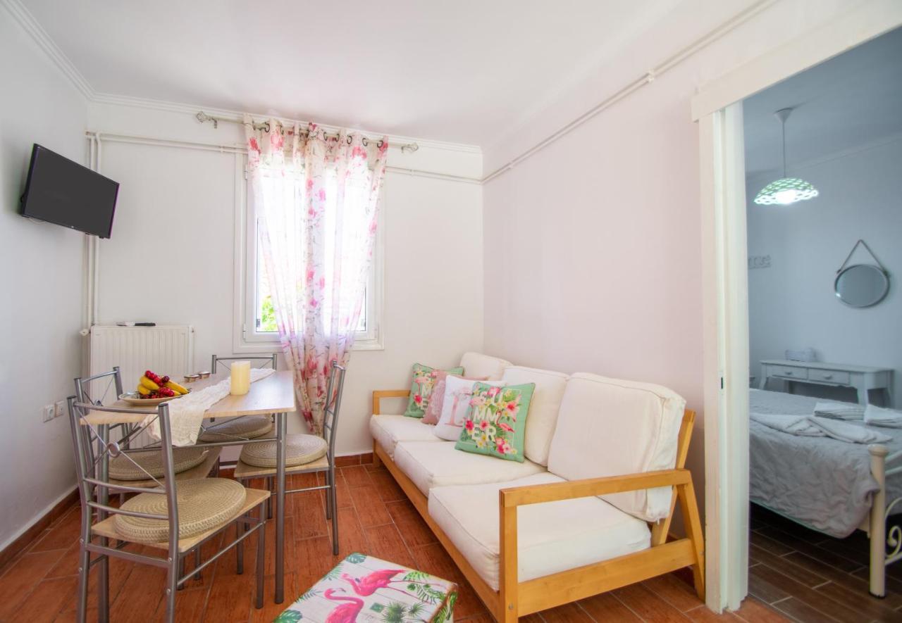 Holiday home Alavastros Maisonettes Near 3 Sandy Beaches